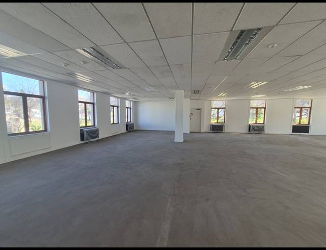 685M² OFFICE TO LET IN SANDTON CENTRAL